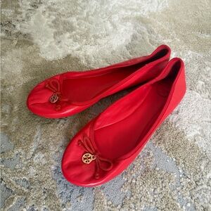 Tory Burch Red Flats - mint condition